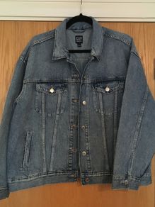 GAP Classics OVERSIZED Denim Jacket New L             -  From Gap For Good with Washwell