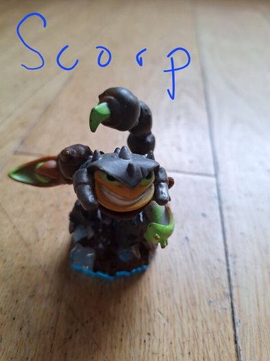 Skylanders Swap Force Figures