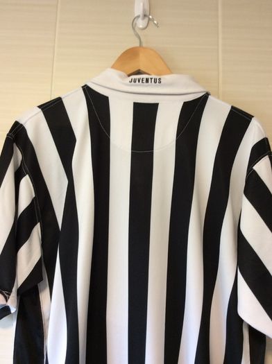 Juventus Jersey. Season 2006/2007. Official Nike Home Jersey. Authentic Original From The Time. Not A Modern Day Remake.
