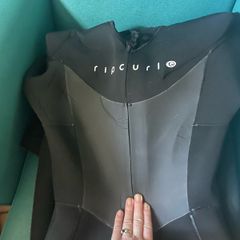 Rip curl woman's wetsuit size 12 used twice