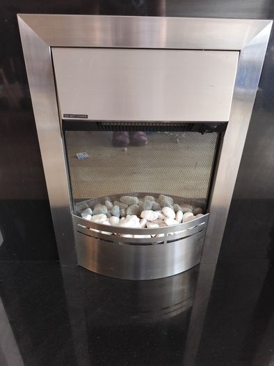 Fire place with heater