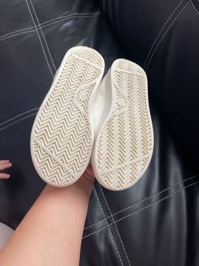 h&m baby girl shoes size us 10.5