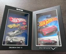 HotWheels Collectors DeLorean set