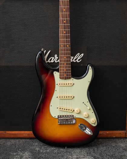 Fender American Vintage II 61 Stratocaster 2025 - 3-Tone Sunburst