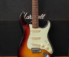 Fender American Vintage II 61 Stratocaster 2025 - 3-Tone Sunburst