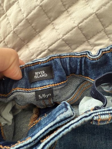 shorts jeans stretchy shorts River Island size 5-6