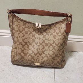 Coach bag (authentic)