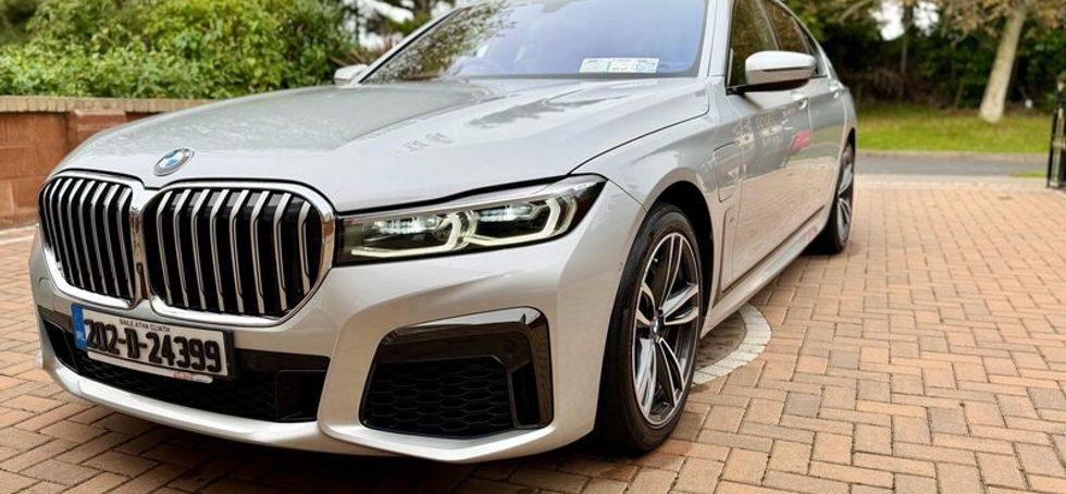 Bmw 745e