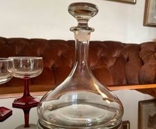 Vintage Full Bodied Red Wine Glass Ships Decanter Original Stopper