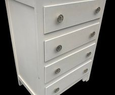 Vintage Chest of Drawers