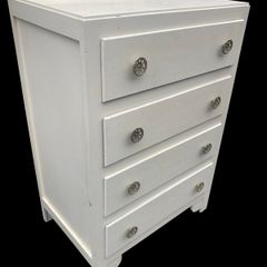 Vintage Chest of Drawers