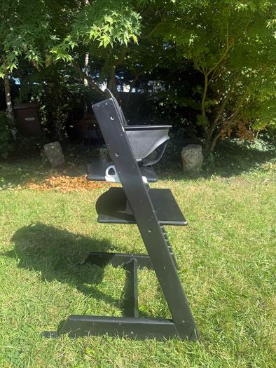 Stokke Tripp Trappe Black with harness