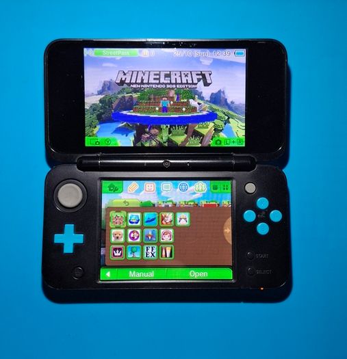 New 2DS XL - Black & Turquoise (Modded)