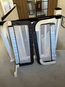 Set of two Portable bed safety frames