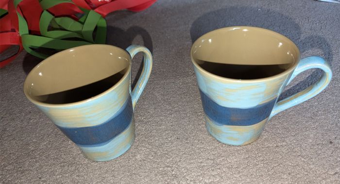 Set of 2 mugs
