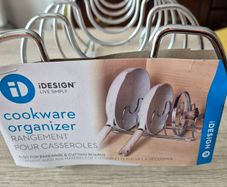 frying pans organiser