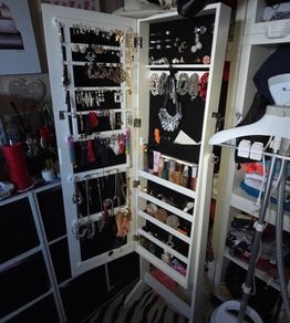 jewellery makeup mirror stand white