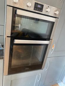 Oven