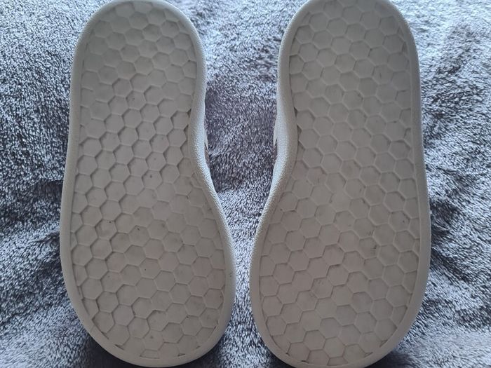 girls Adidas runners (sizes 6 & 8)