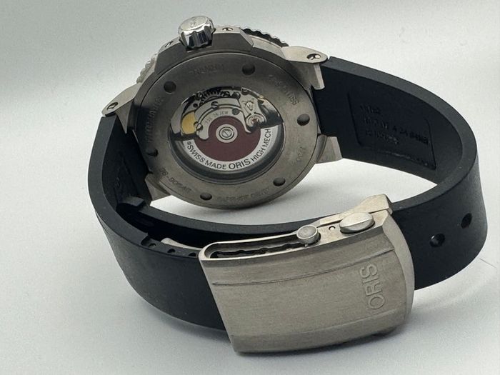 ORIS Titanium AQUIS automatic