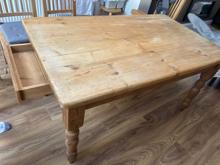Pine Kitchen Table