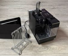 DeLonghi Nespresso coffee Machine