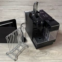 DeLonghi Nespresso coffee Machine