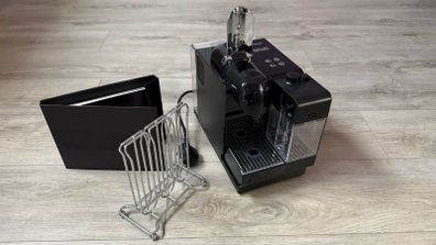 DeLonghi Nespresso coffee Machine