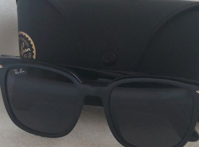 For Sale Authentic RayBan Brand New, Never Worn