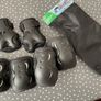New Roller skates with new knee and elbow pads included Image 7