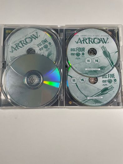 Arrow season 1 dvd boxset