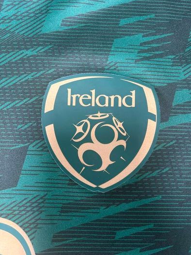 Republic of Ireland 19/20 Training Shirt M