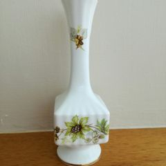 Royal Tara Vase