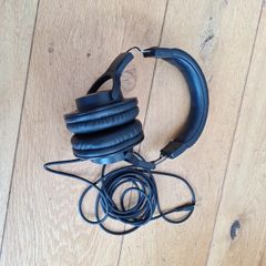 Audio Technica ATH-M20x headphones