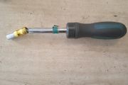 Screwdriver swivel/fixed ratchet