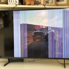 Samsung 43" TV