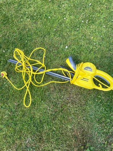 Hedge Cutter