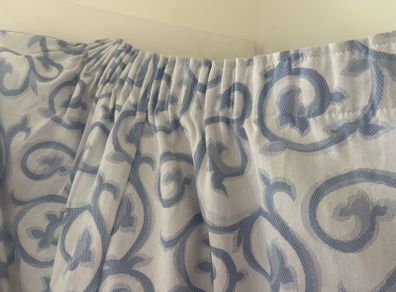 Set of 100% cotton curtains 270cm long