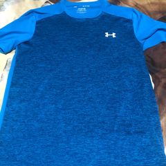Boys under armour size XS