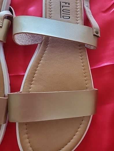 ladies sandals