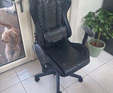 gaming chair
