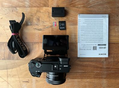 Sony a6100