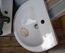 sink and pedestal x 2