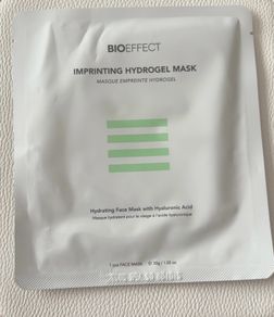 Bioeffect imprinting hydrogel mask