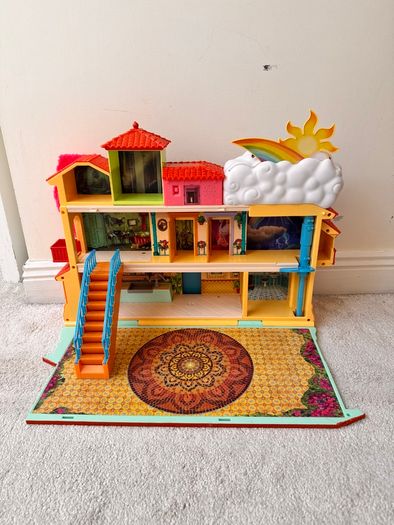 Disney Encanto Casa Madrigal Playset Jakks Pacific Used Please see photos