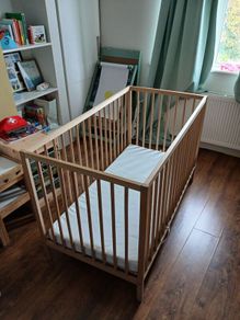 Free Baby Cot