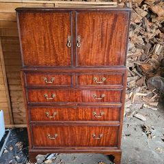 Mahogany chest on chest