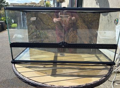 Exo Terra tank , 90 x 45 x 45 cm