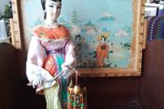 Oriental Lady + Tray