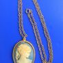 A nicely made and attractive PORTRAIT CAMEO pendant with neck chain Image 2